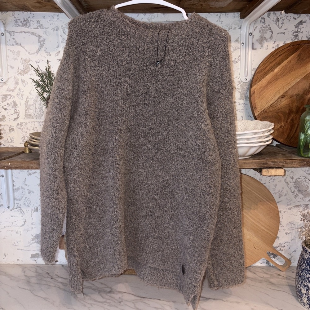ZARA Knit Collection Young Urban New W/O Tag Fuzzy Pull On Sweater Oversized M
